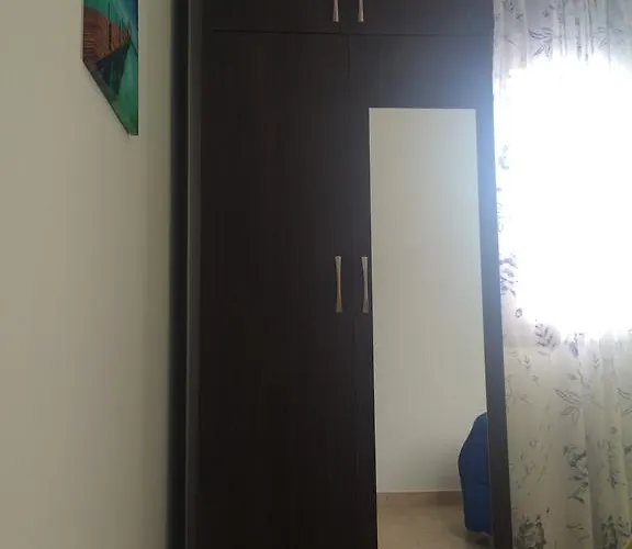 Луксозна вила Catherine Марониа